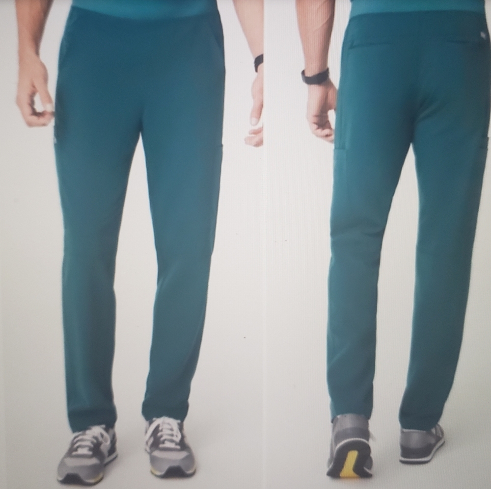 Figs axim cargo scrub pants